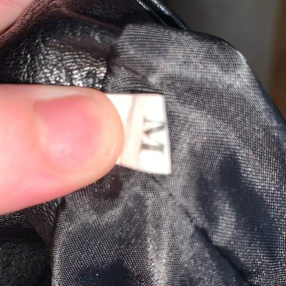 Pleated Leather Flared Mini Skater Girl Skirt W/ Belt Loops & Zipper - Picture 6 of 9